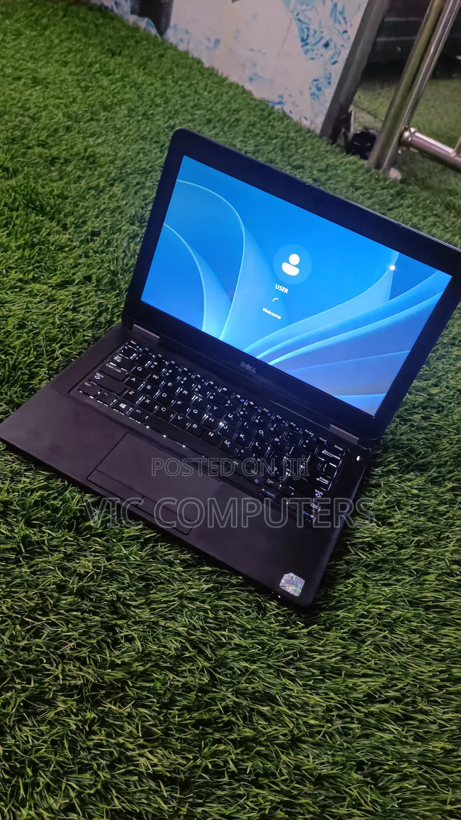 Laptop Dell Latitude E5270 8GB Intel Core I5 HDD+SSD 256GB