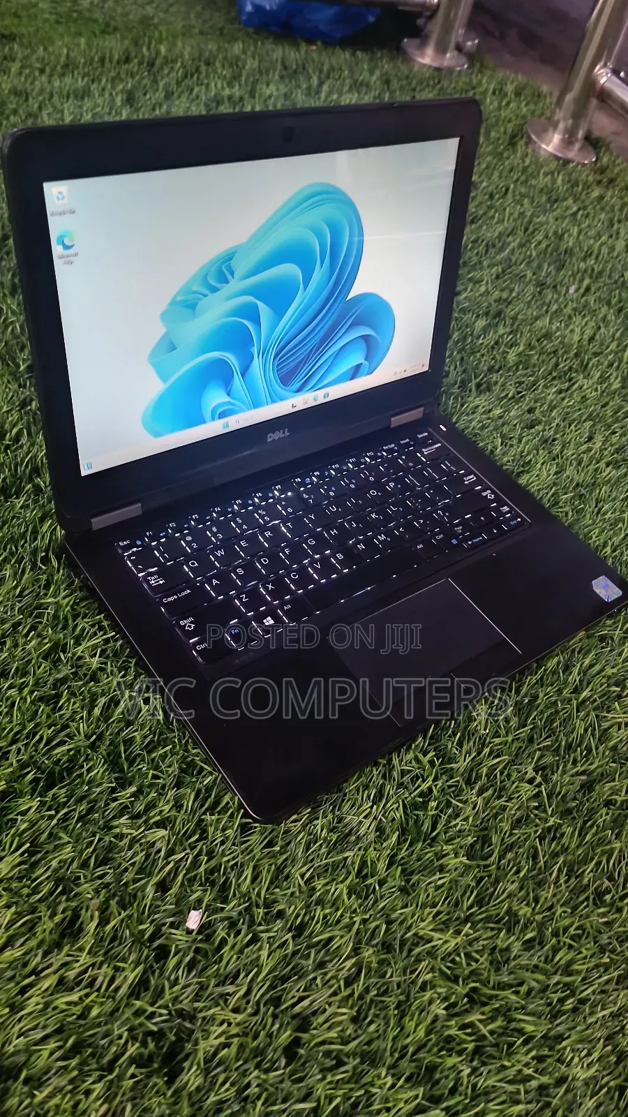 Laptop Dell Latitude E5270 8GB Intel Core I5 HDD+SSD 256GB