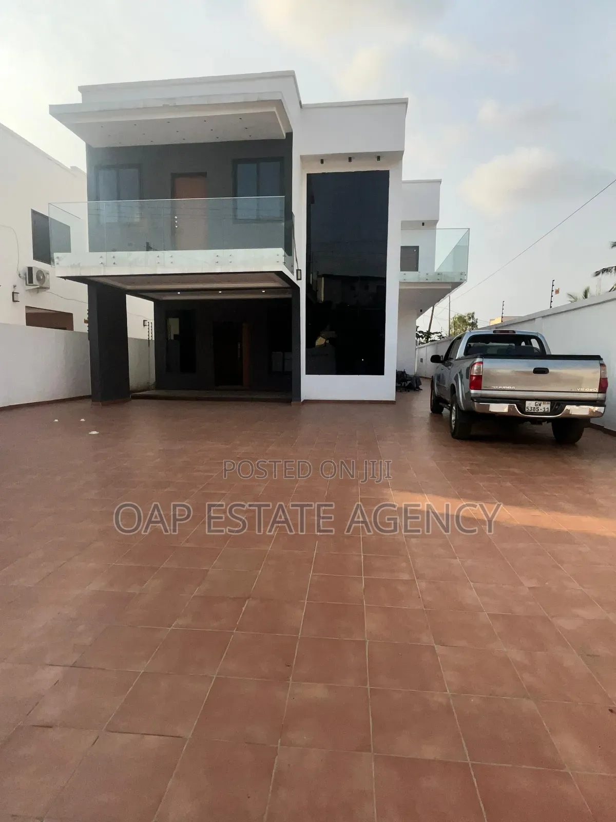4bdrm House in East Legon for sale