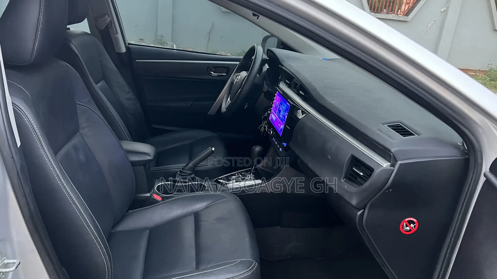 Toyota Corolla 2015 Silver