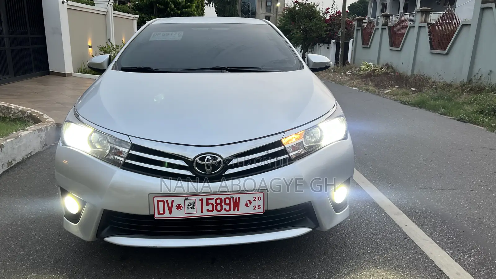 Toyota Corolla 2015 Silver