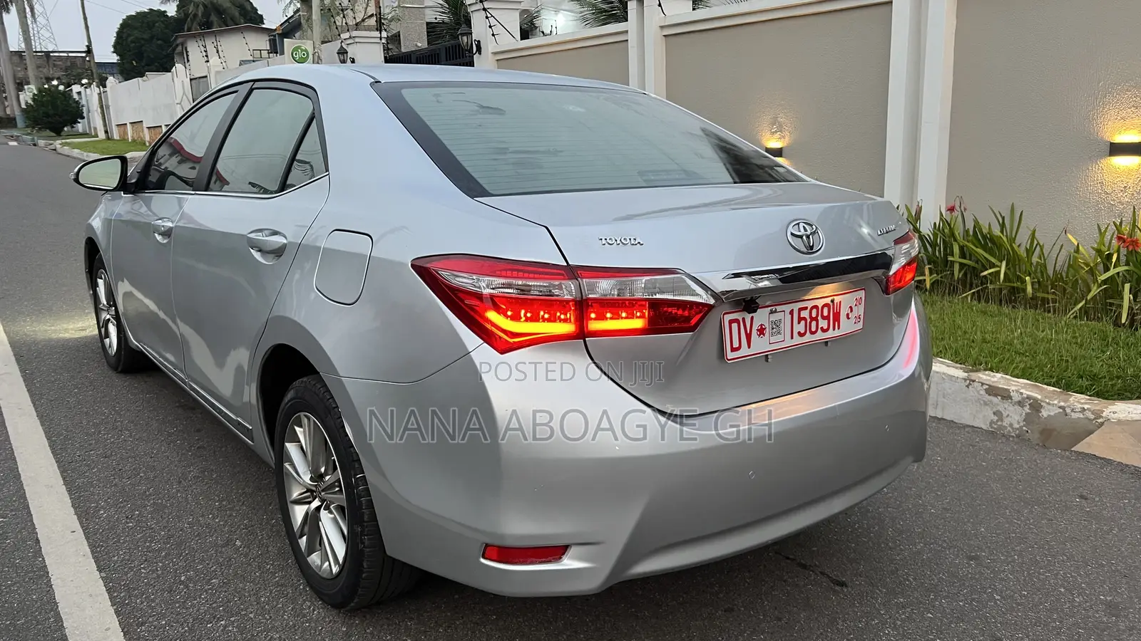 Toyota Corolla 2015 Silver