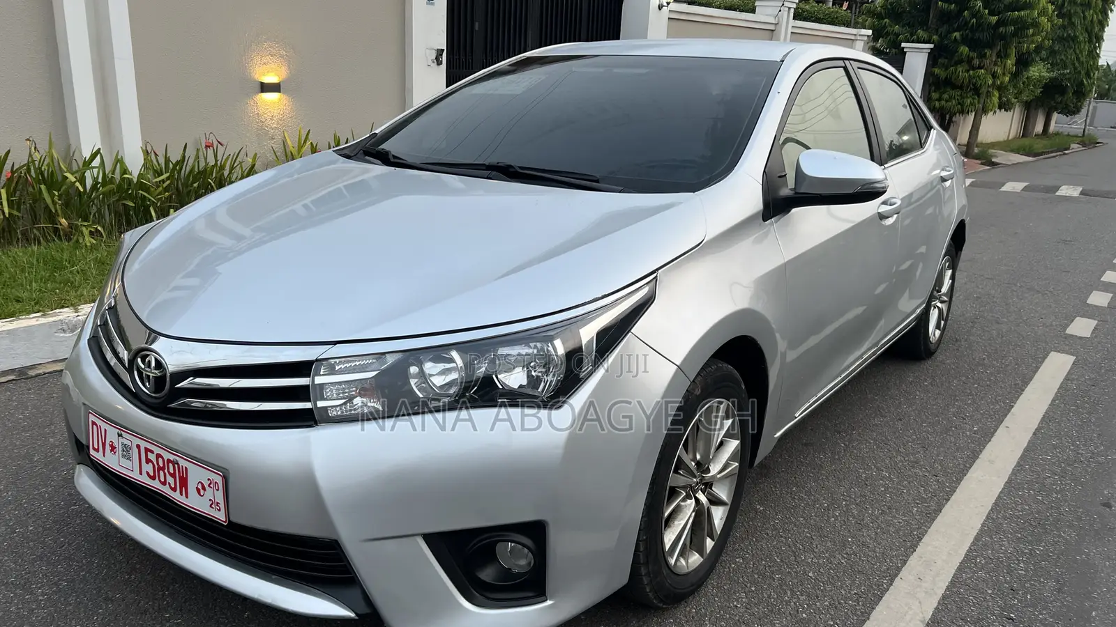 Toyota Corolla 2015 Silver