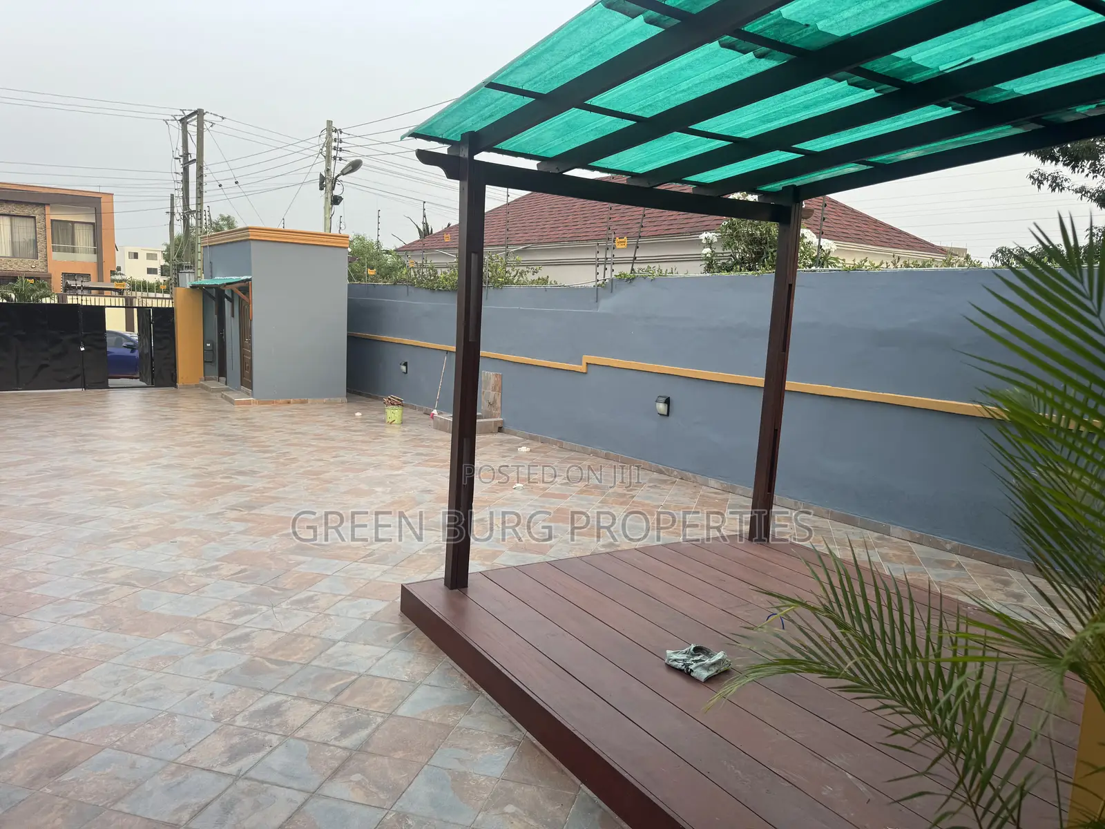 2bdrm House in Green, East Legon for rent