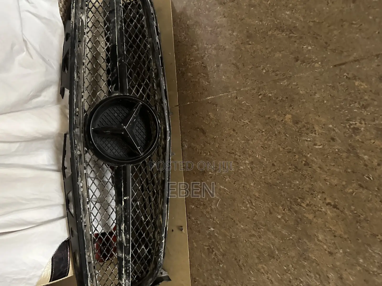 Mercedes W218 CLS Front Grille