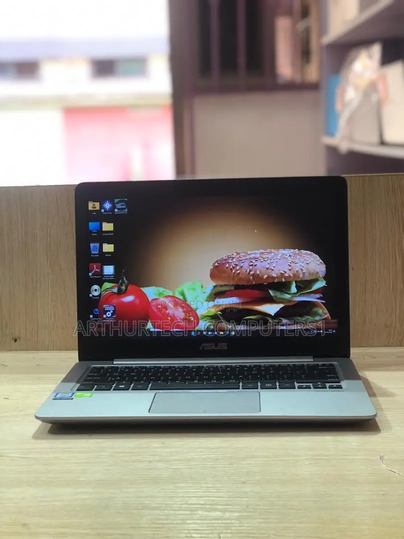 Laptop Asus 8GB Intel Core I7 HDD+SSD 500GB