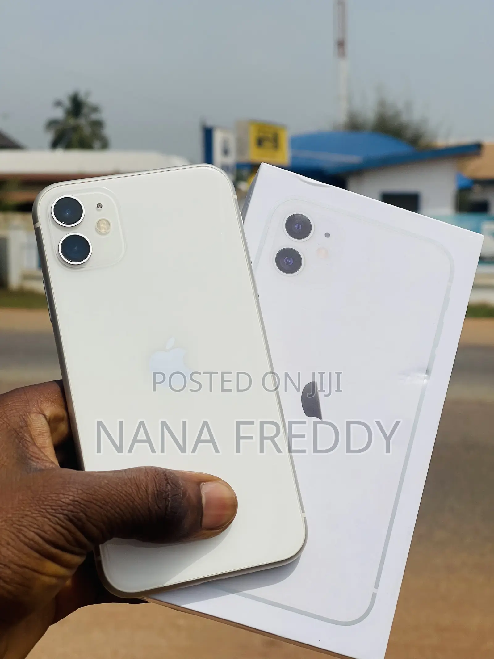 Apple iPhone 11 64 GB White