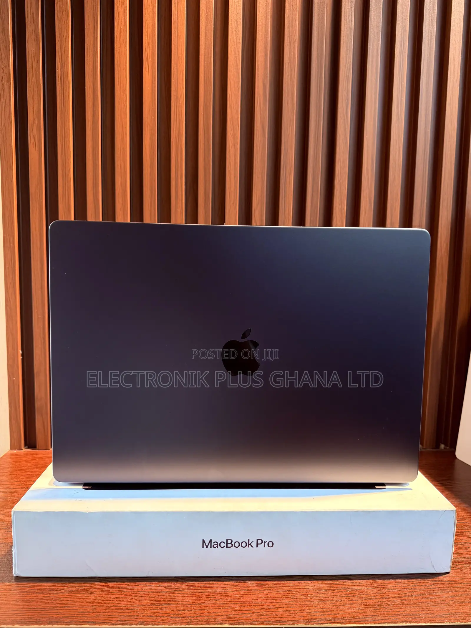 Laptop Apple MacBook Pro 2024 M4 Max 16-inch 48GB Apple M4 Max SSD 1T
