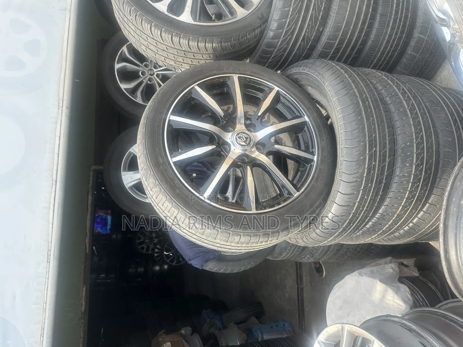 Rav4, CRV Rim