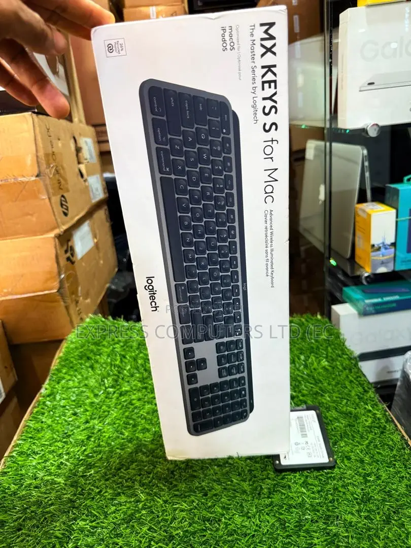 Logitech Mx Keys S Wireless Keyboard - Backlit for Mac Original