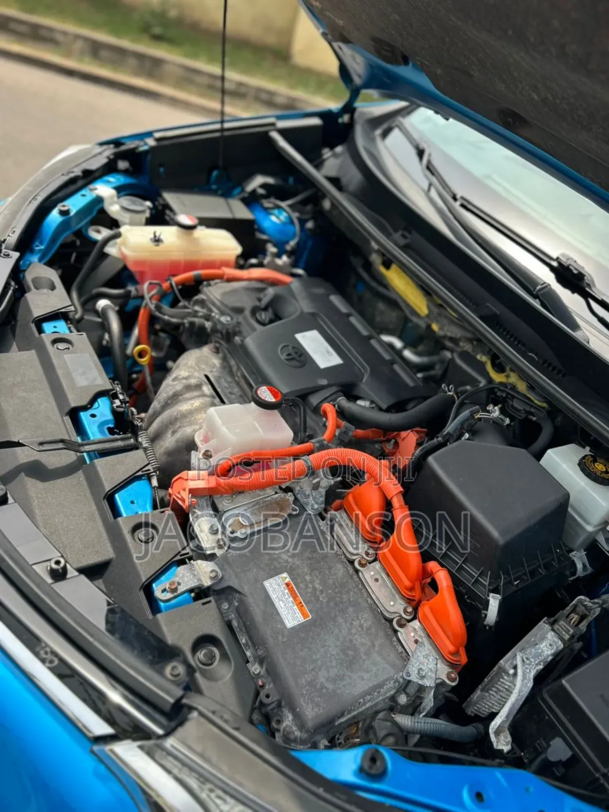 Toyota RAV4 2017 Blue