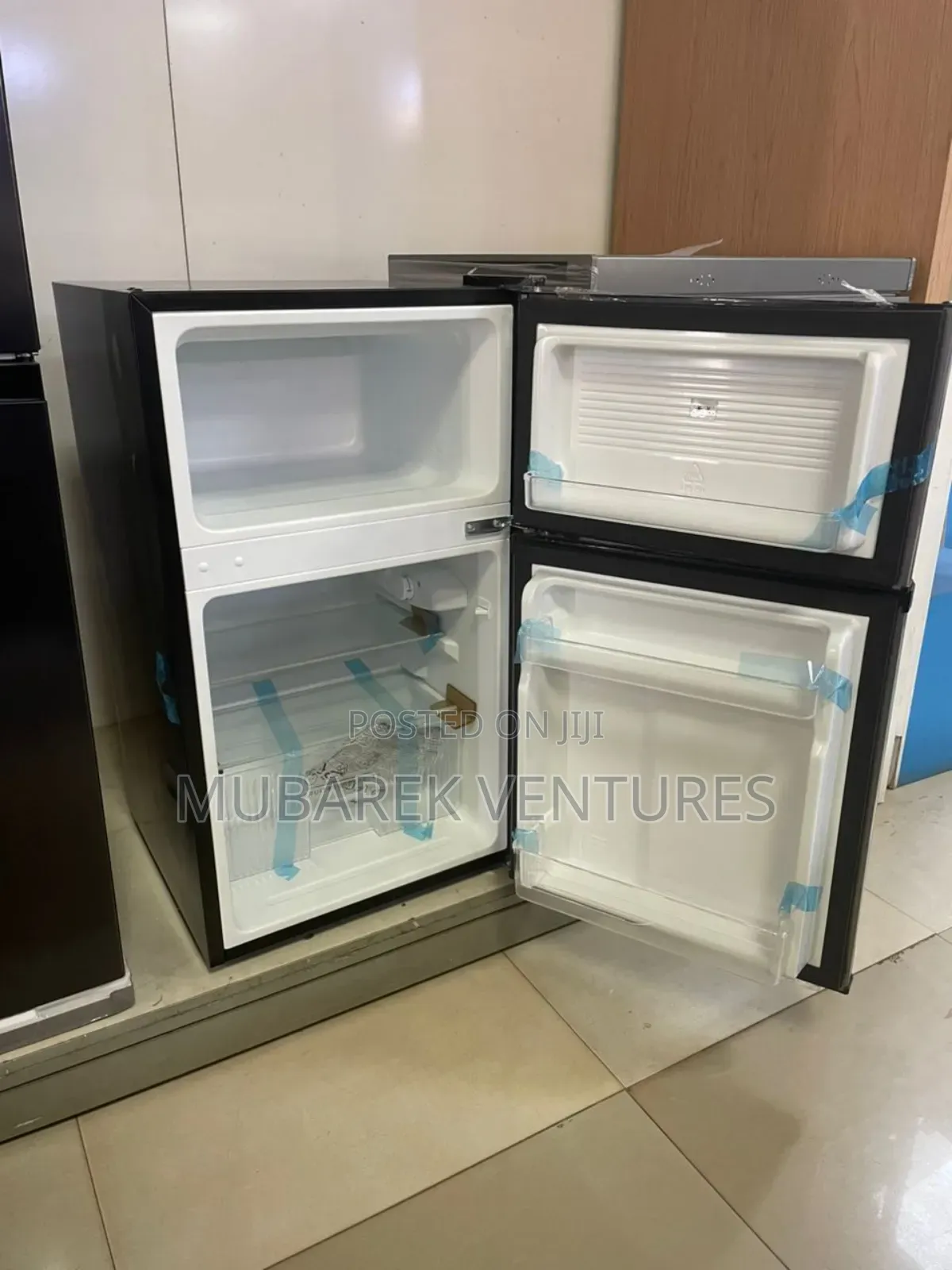 Midea 87l Table Top Refrigerator