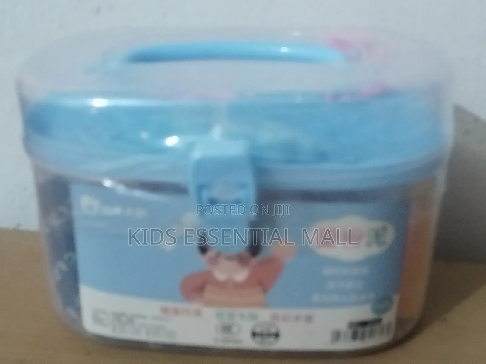 Big Container Clay Dough With Cuttes for Kids