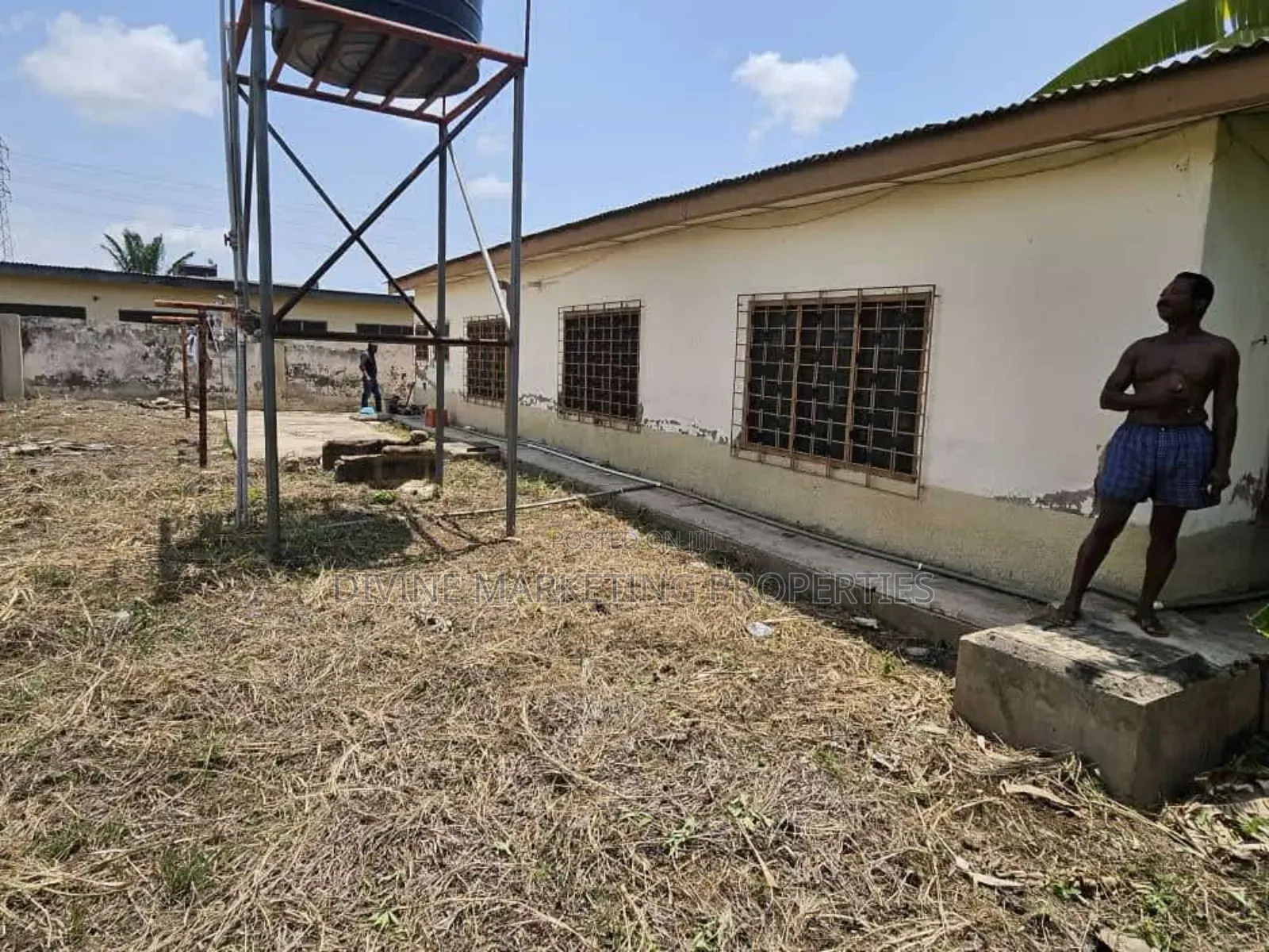 4bdrm House in Abelemkpe for sale