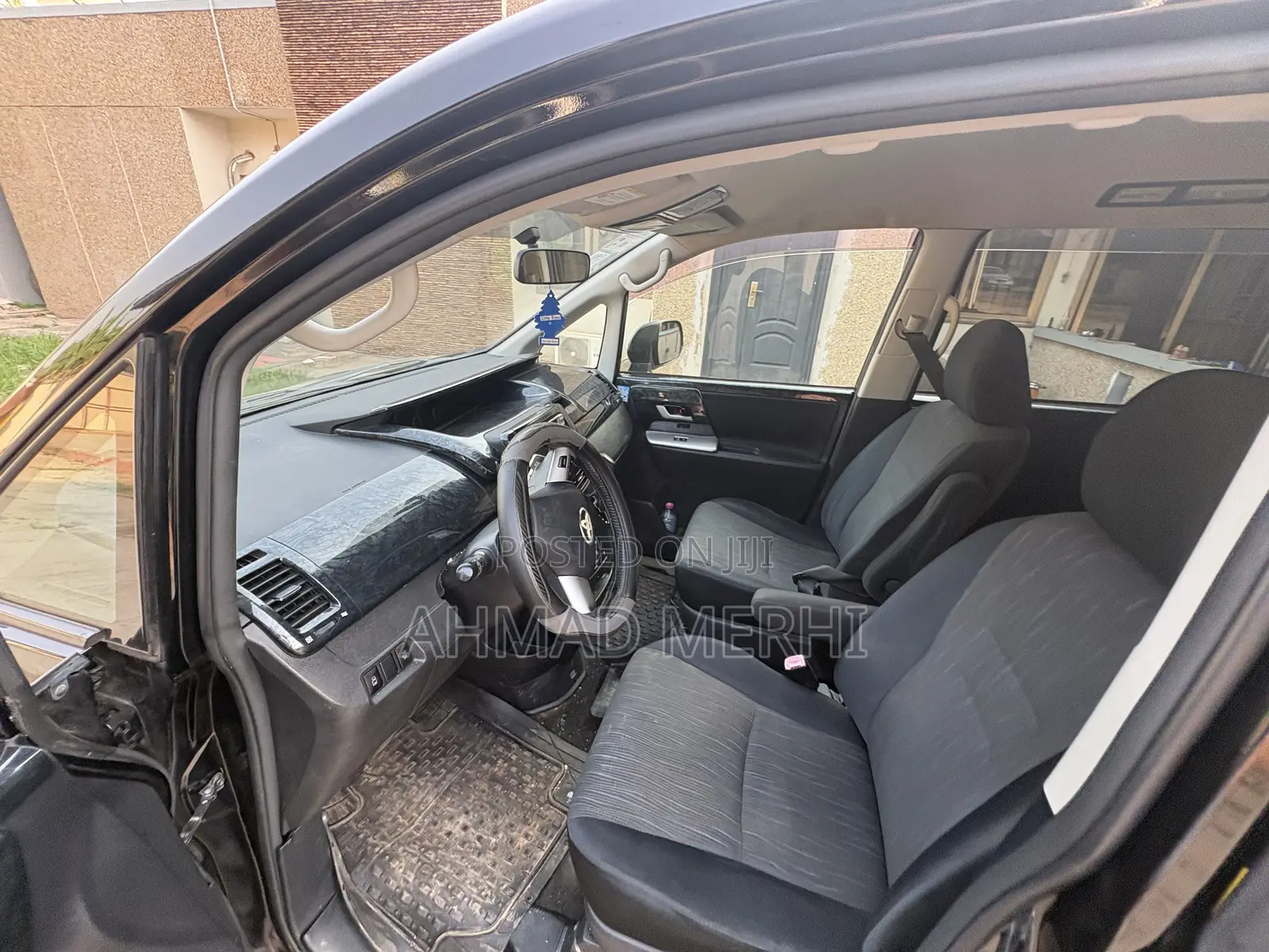 Toyota Voxy 2013 Black