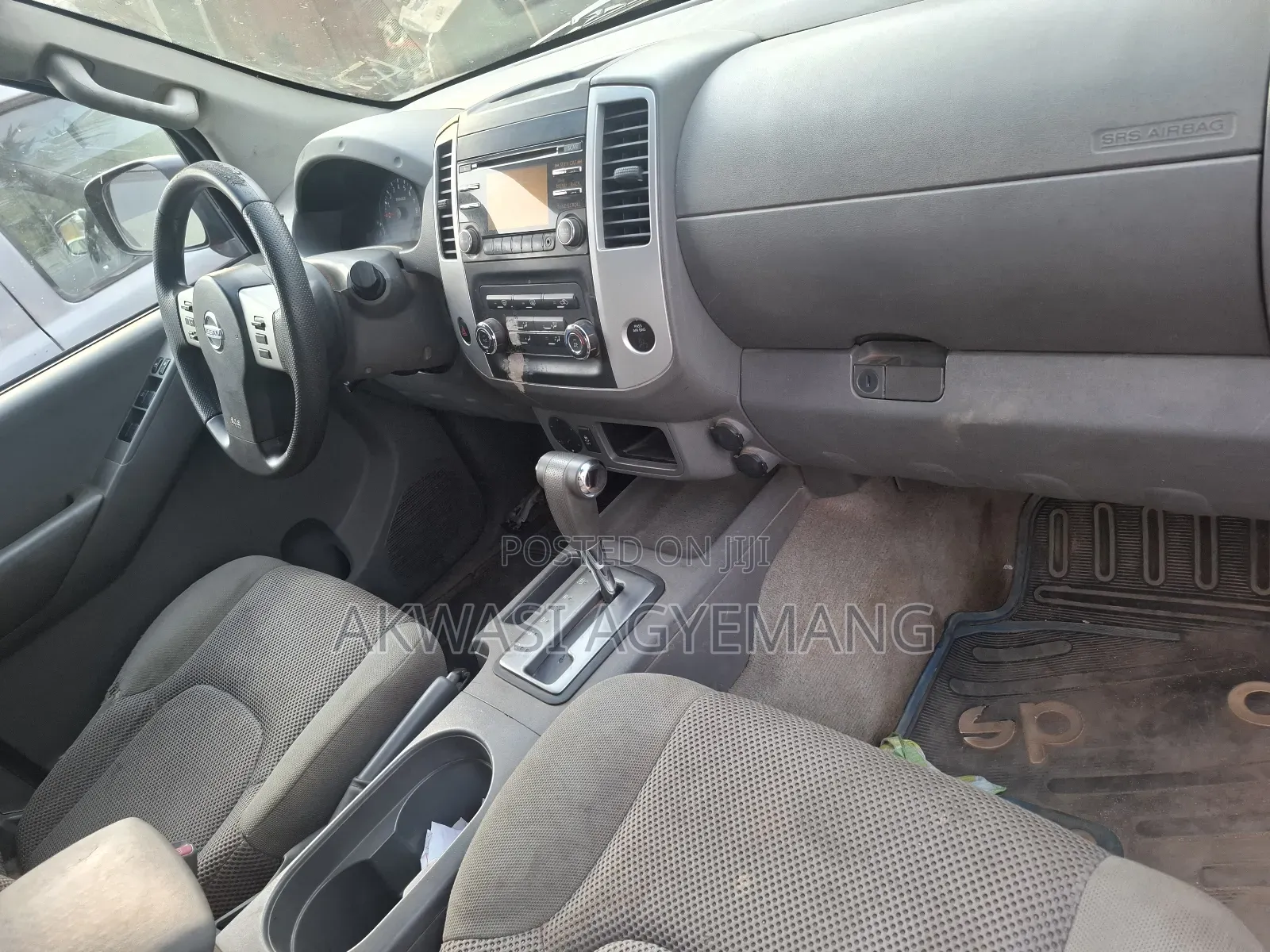 Nissan Frontier 2013 Red
