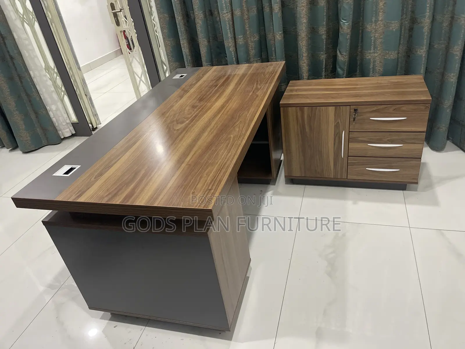 L - Shaped Executive Office Desk