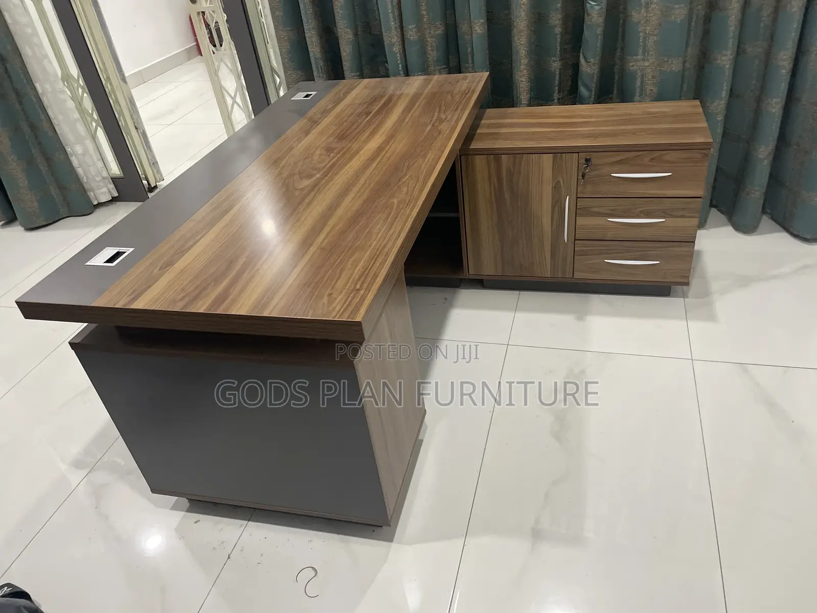 L - Shaped Executive Office Desk