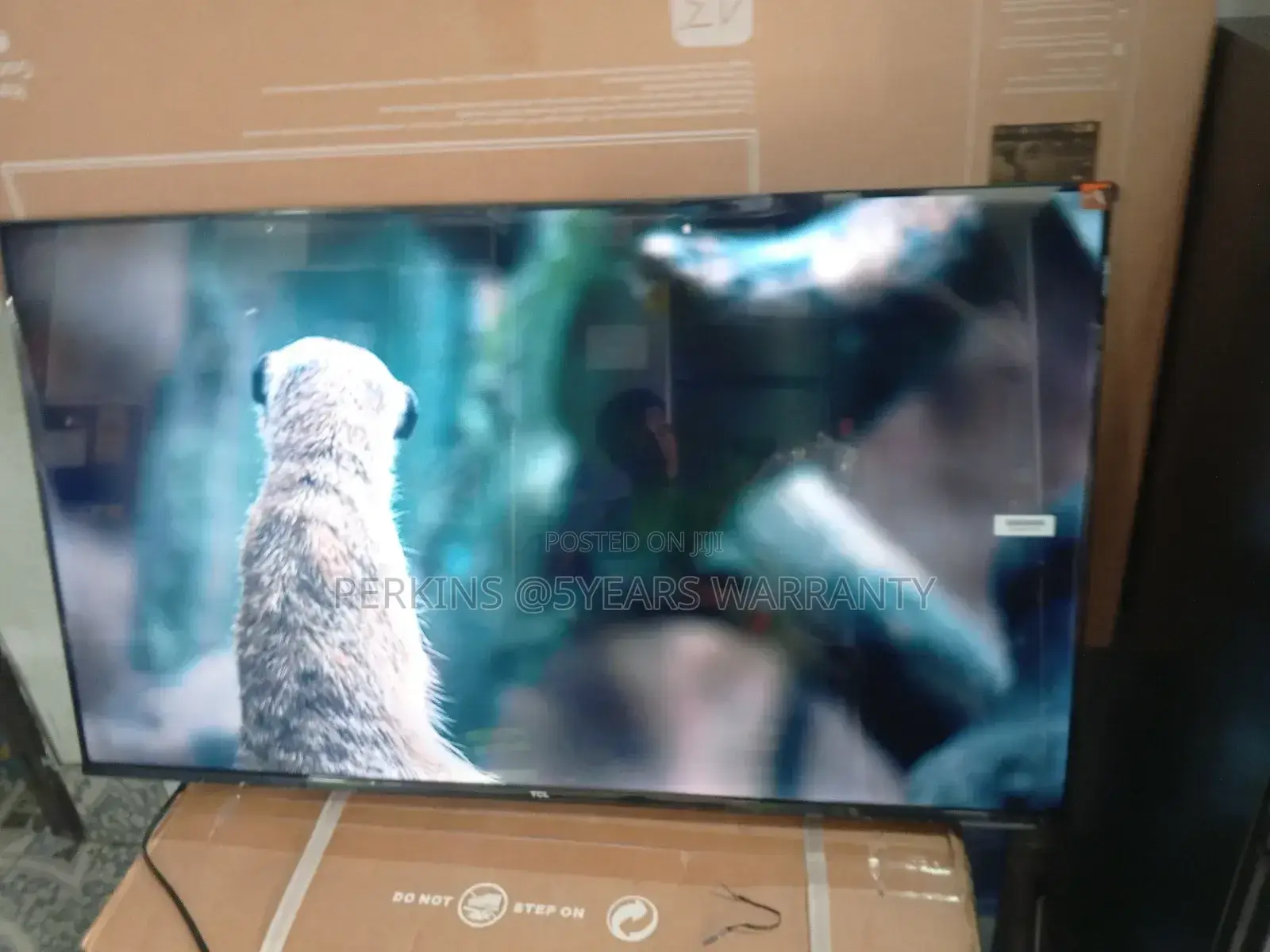 TCL 43" Smart Entertainment TCL Tv