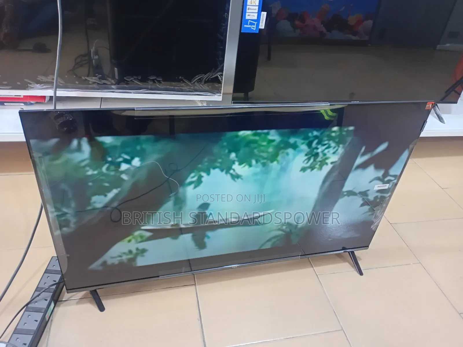 43" Crystal Clear Viewing TCL 43" Inches Qled
