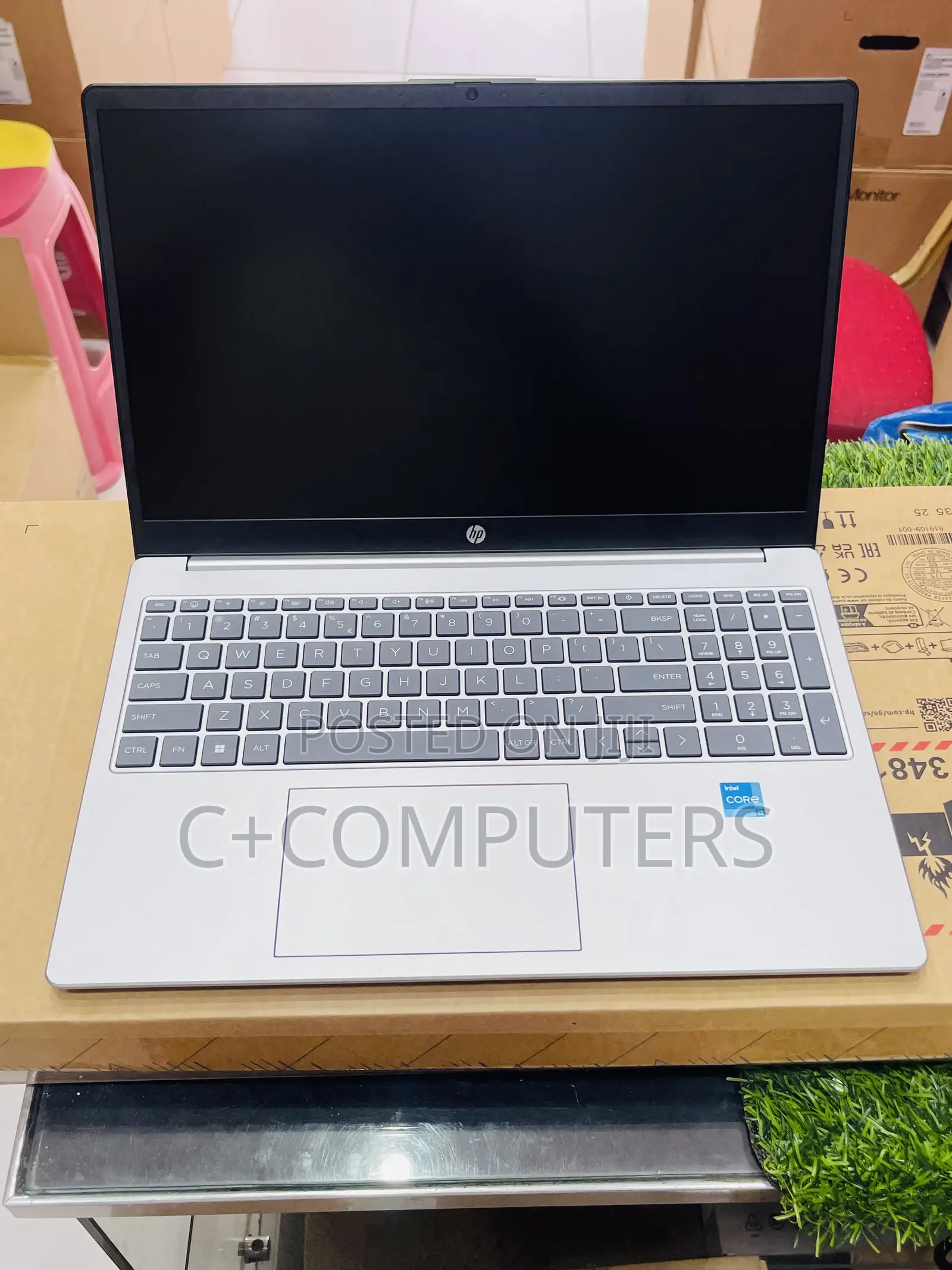 New Laptop HP 15 8GB Intel Core I3 SSD 512GB