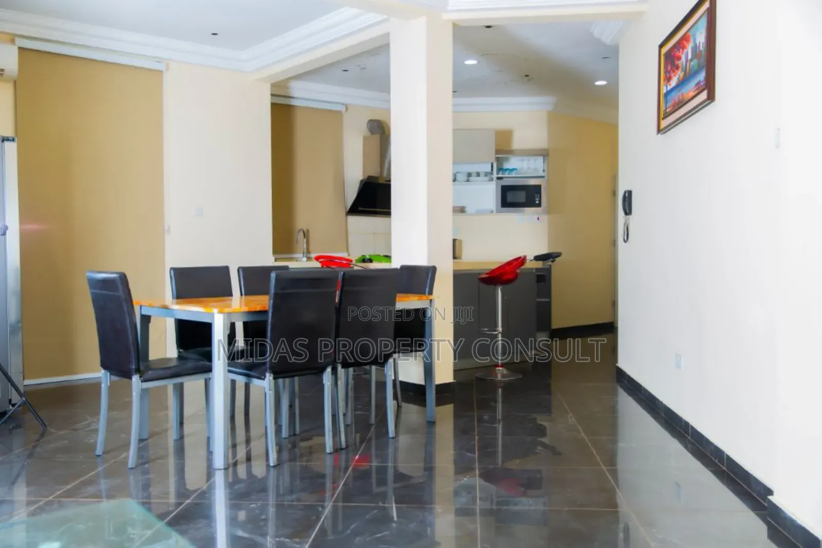 Furnished 3bdrm Apartment in Ridge for sale