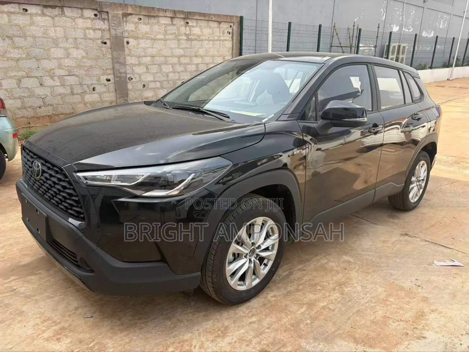 New Toyota Corolla Cross Hybrid 2025 Black