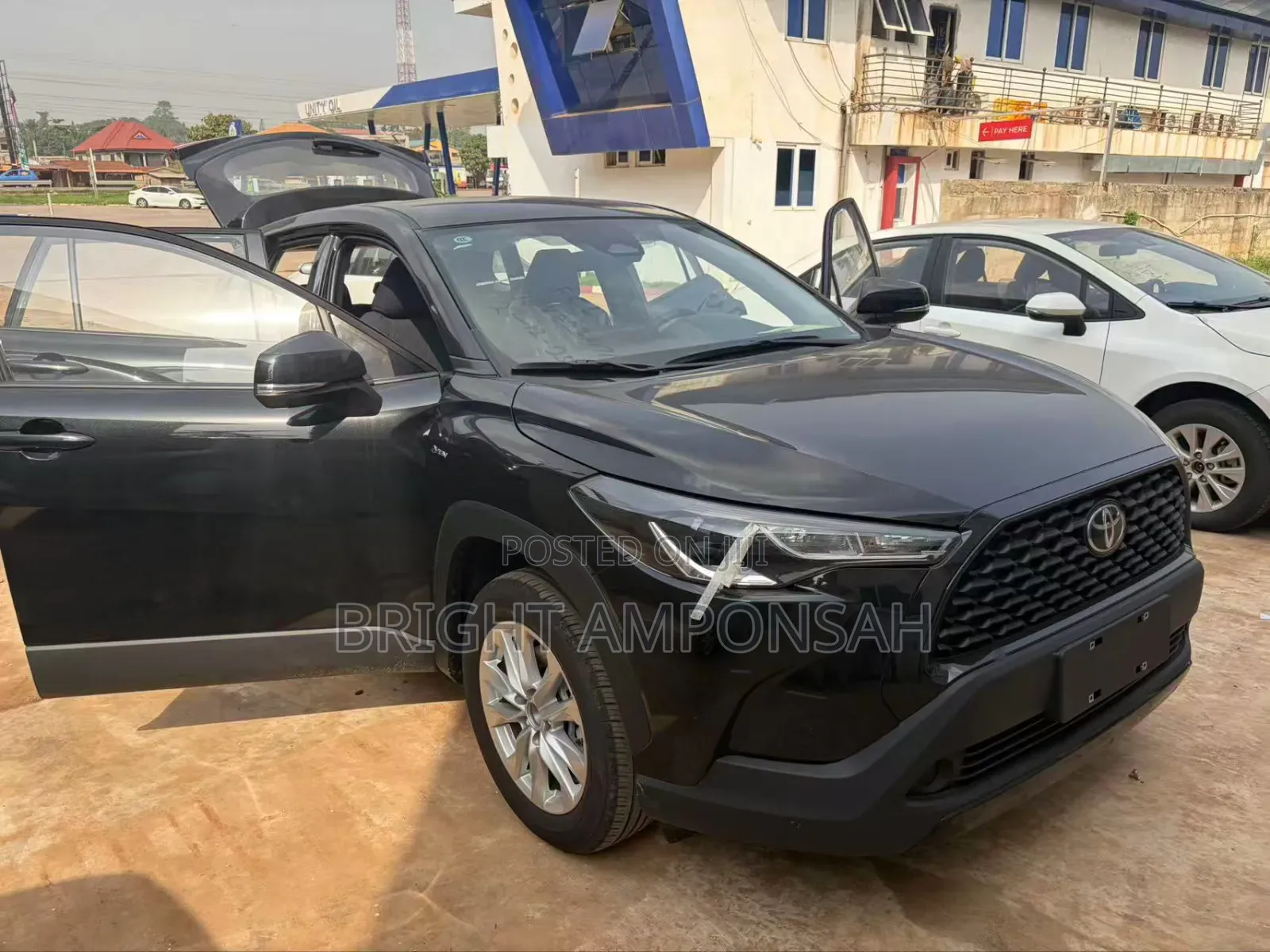 New Toyota Corolla Cross Hybrid 2025 Black