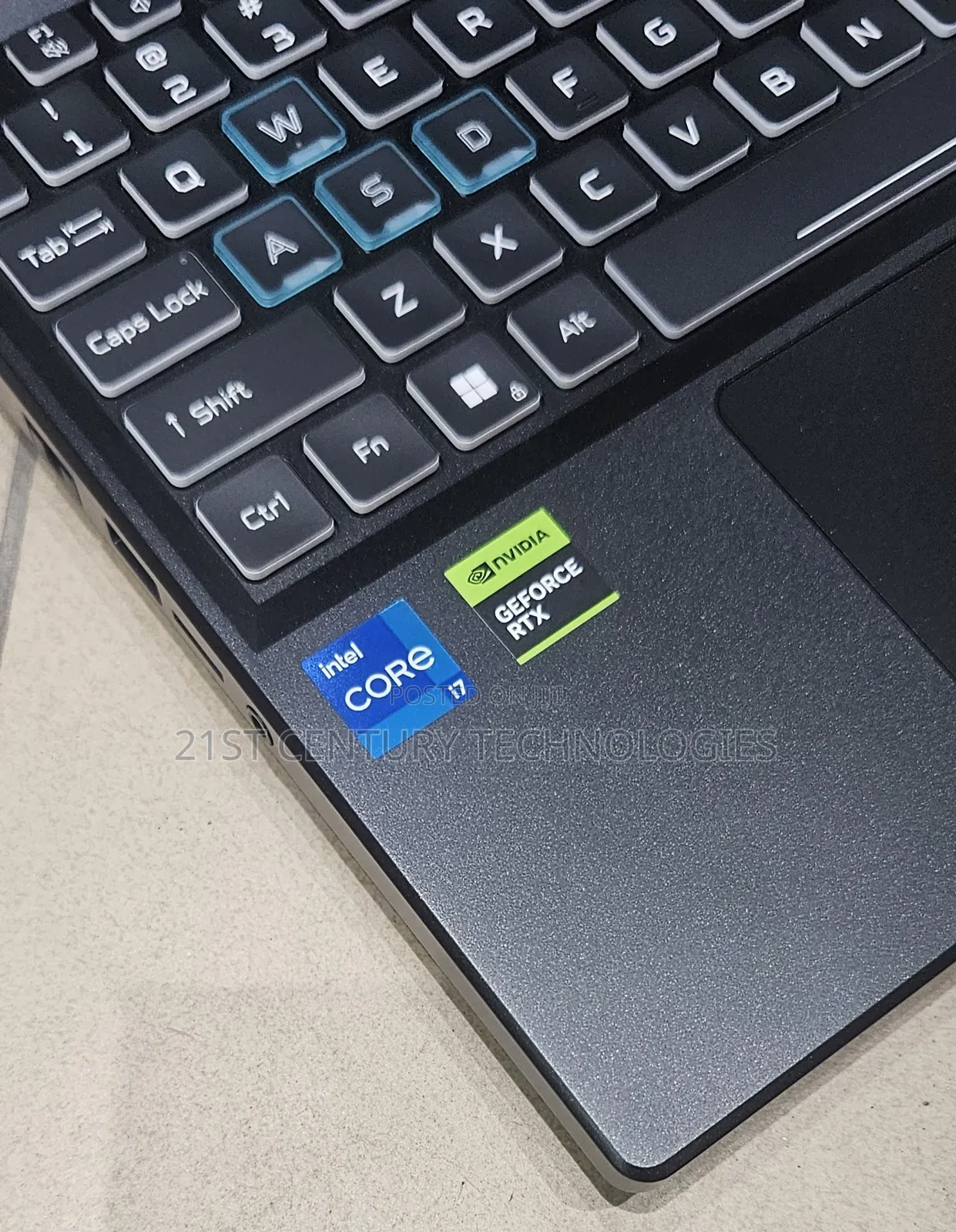 Laptop Acer Predator Helios Neo 16 16GB Intel Core i7 SSD 512GB