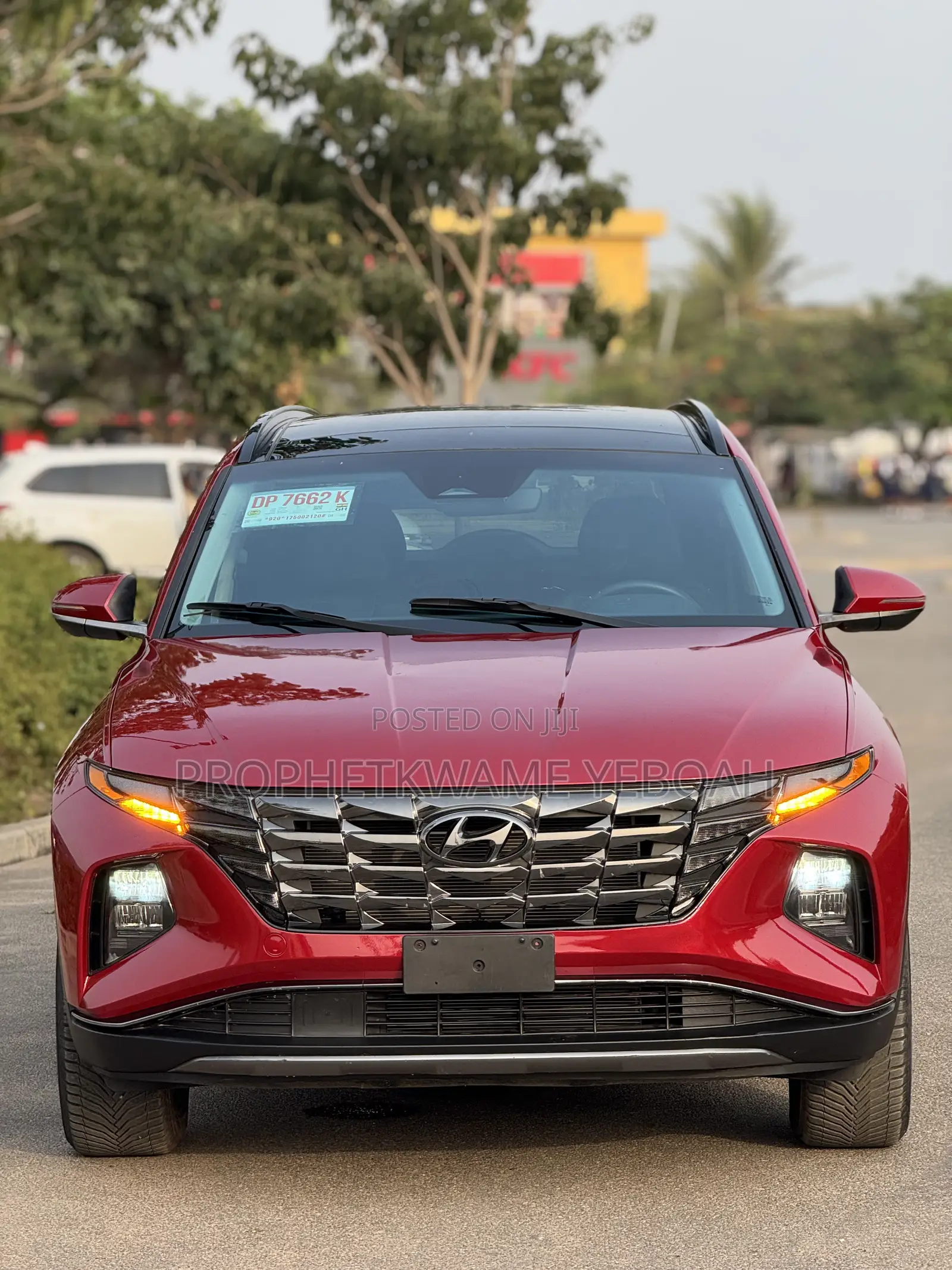 Hyundai Tucson SE 2024 Red