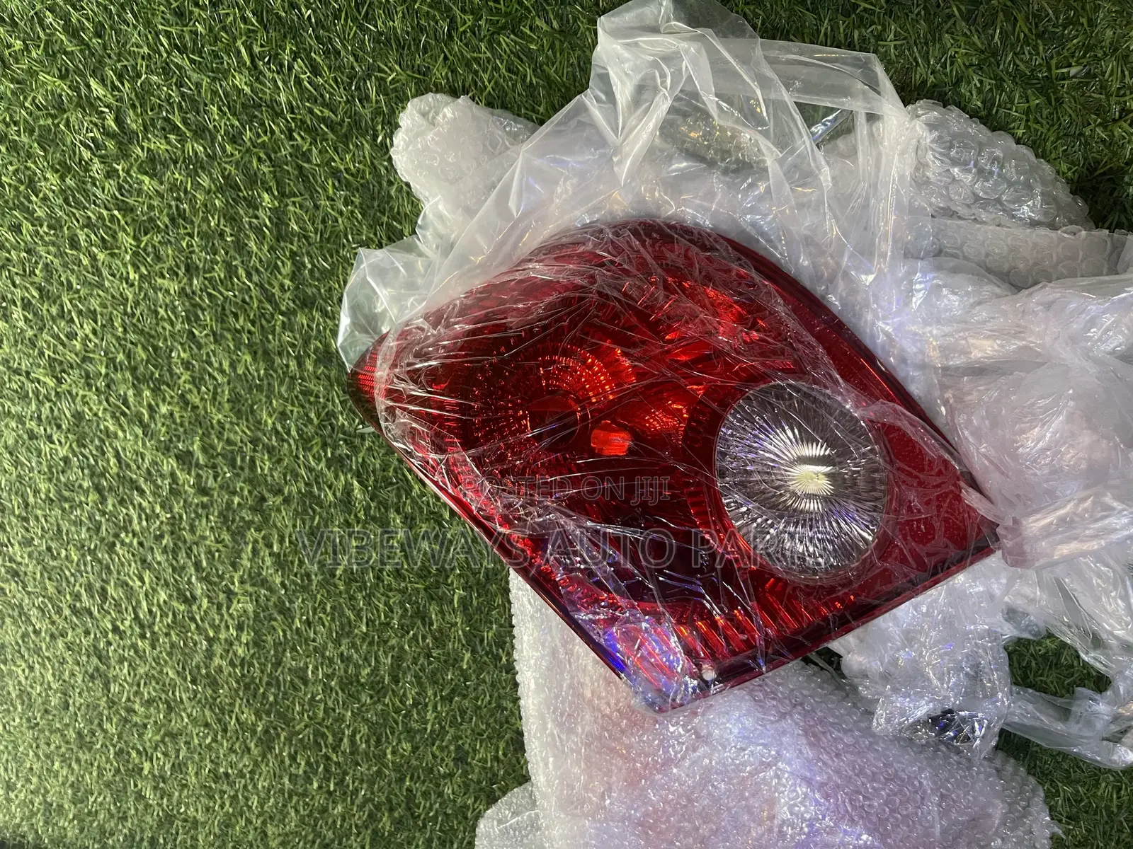 Toyota Corolla 2003-2008 Taillight Pair