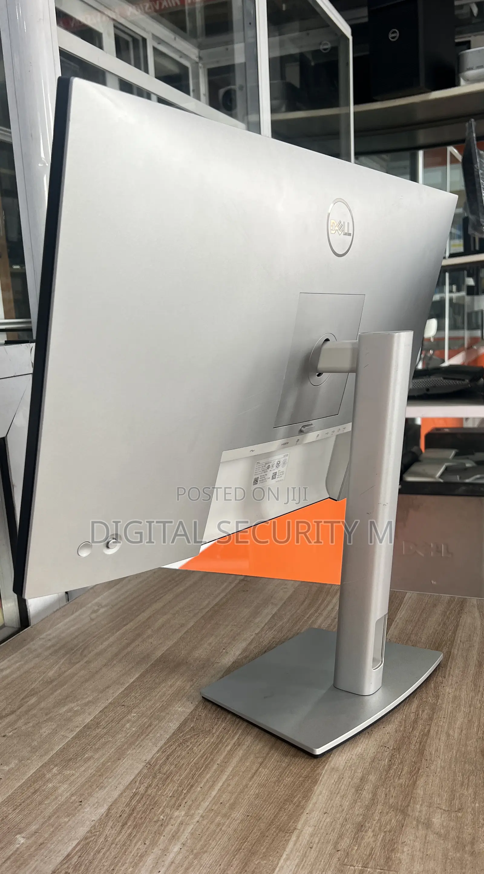 27’’ (Type C )Edgeless Monitor