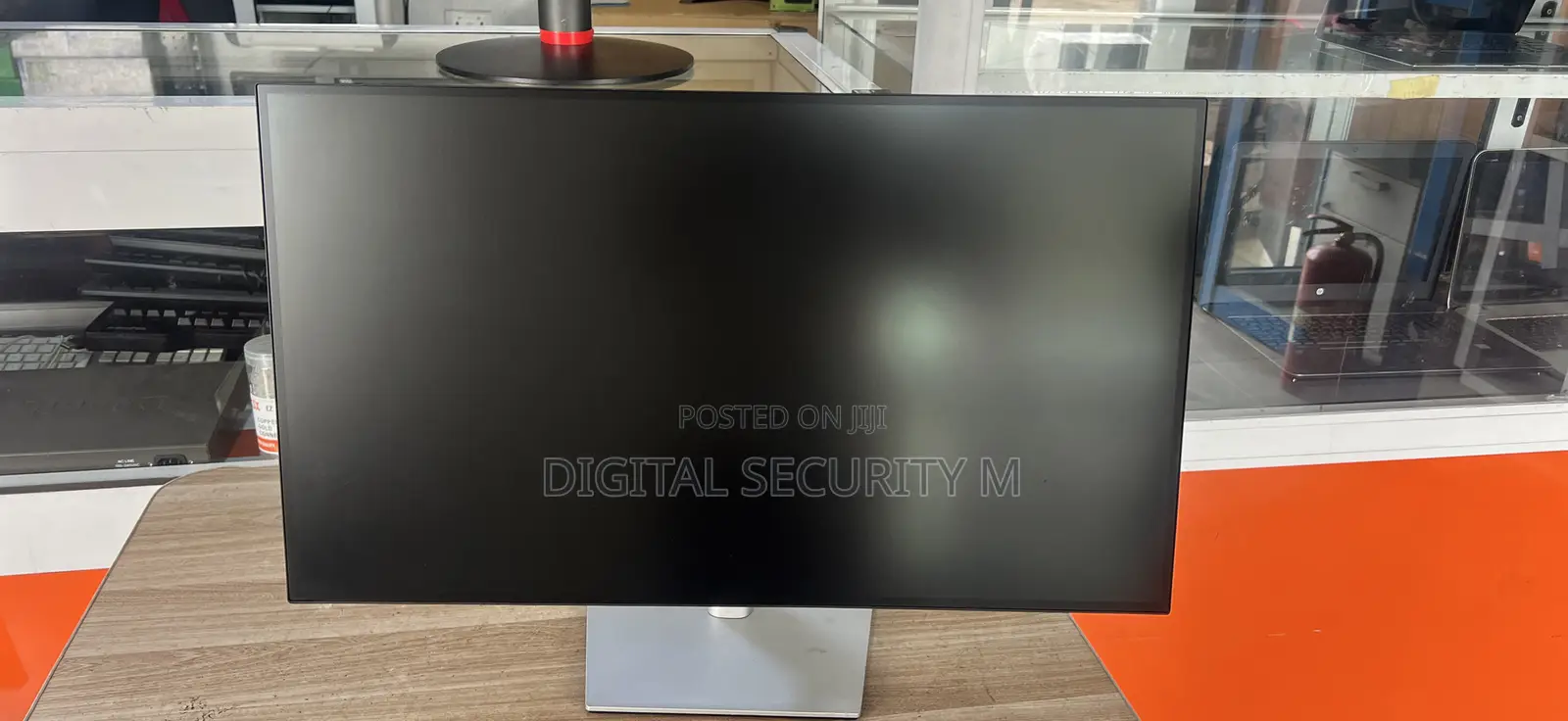 27’’ (Type C )Edgeless Monitor