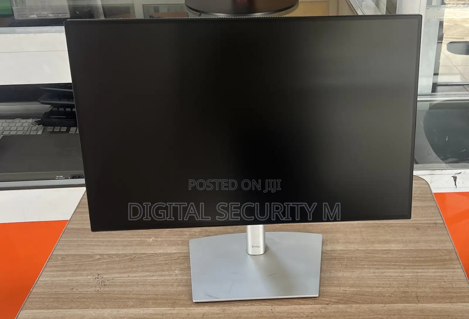 Dell Ultrasharp 24 Usb-C Hub Monitor - U2421e