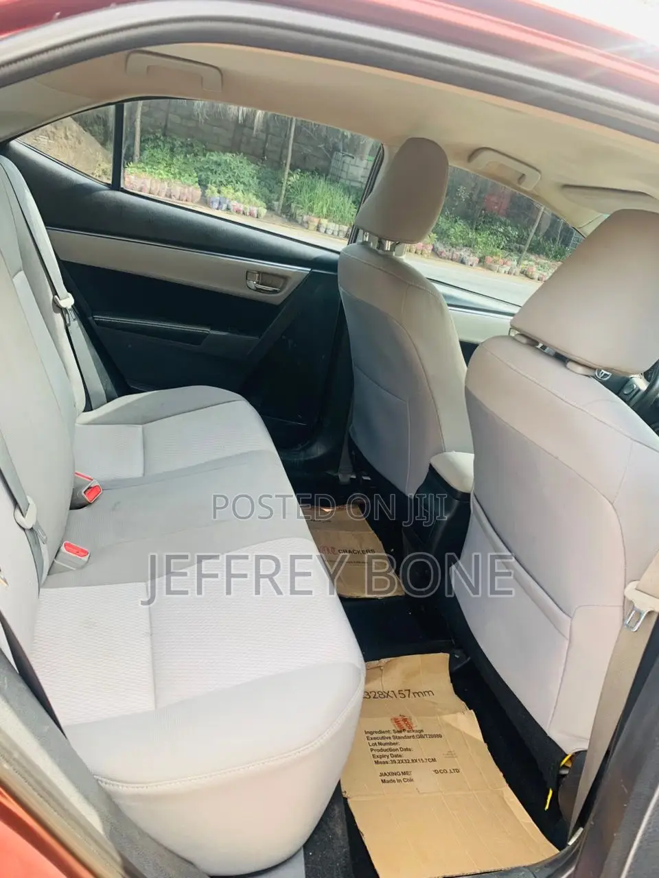 Toyota Corolla LE Eco 4dr Sedan (1.8L 4cyl CVT) 2014 Brown