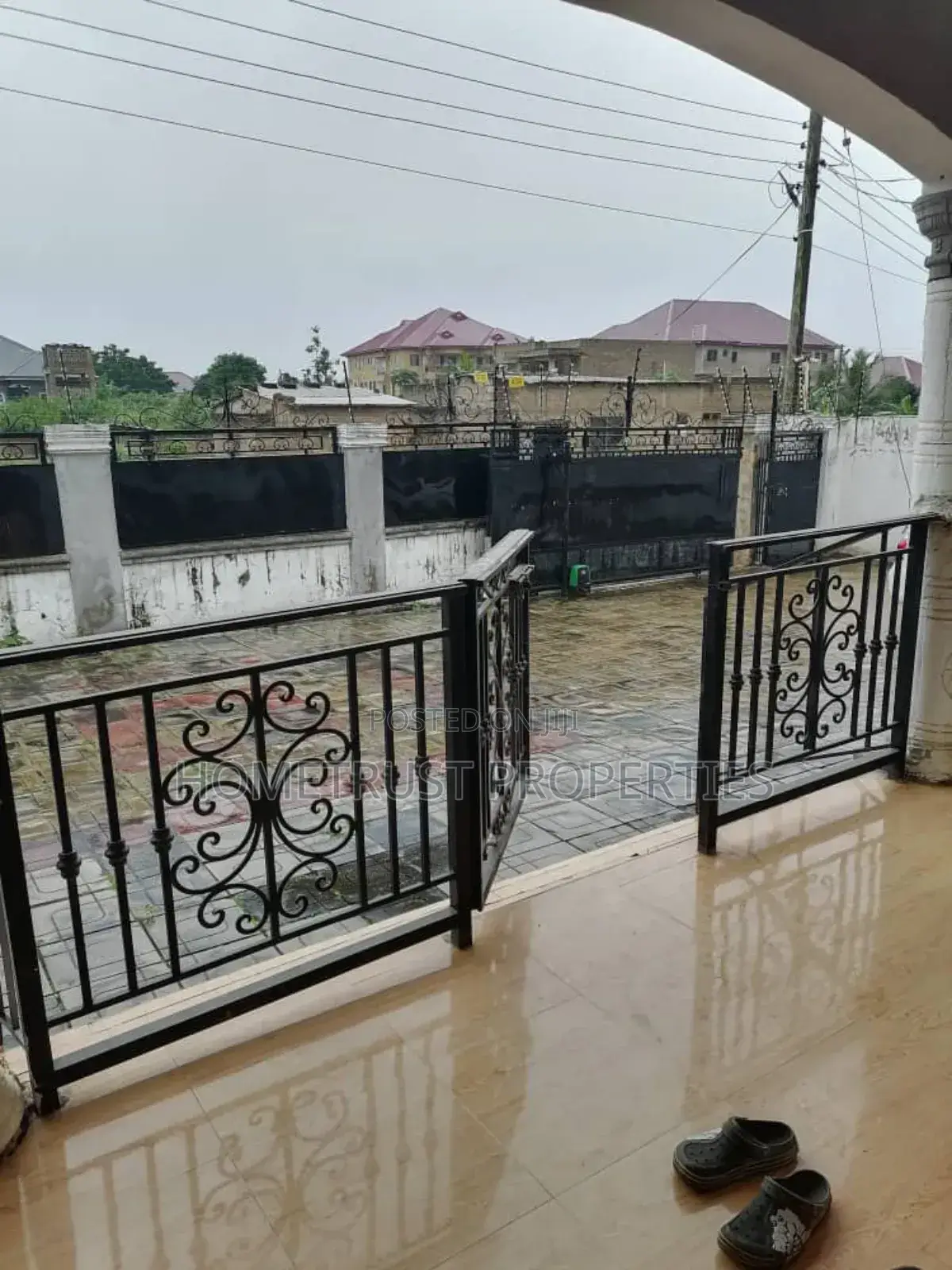 4bdrm House in Hometrust Properties, Amasaman for sale