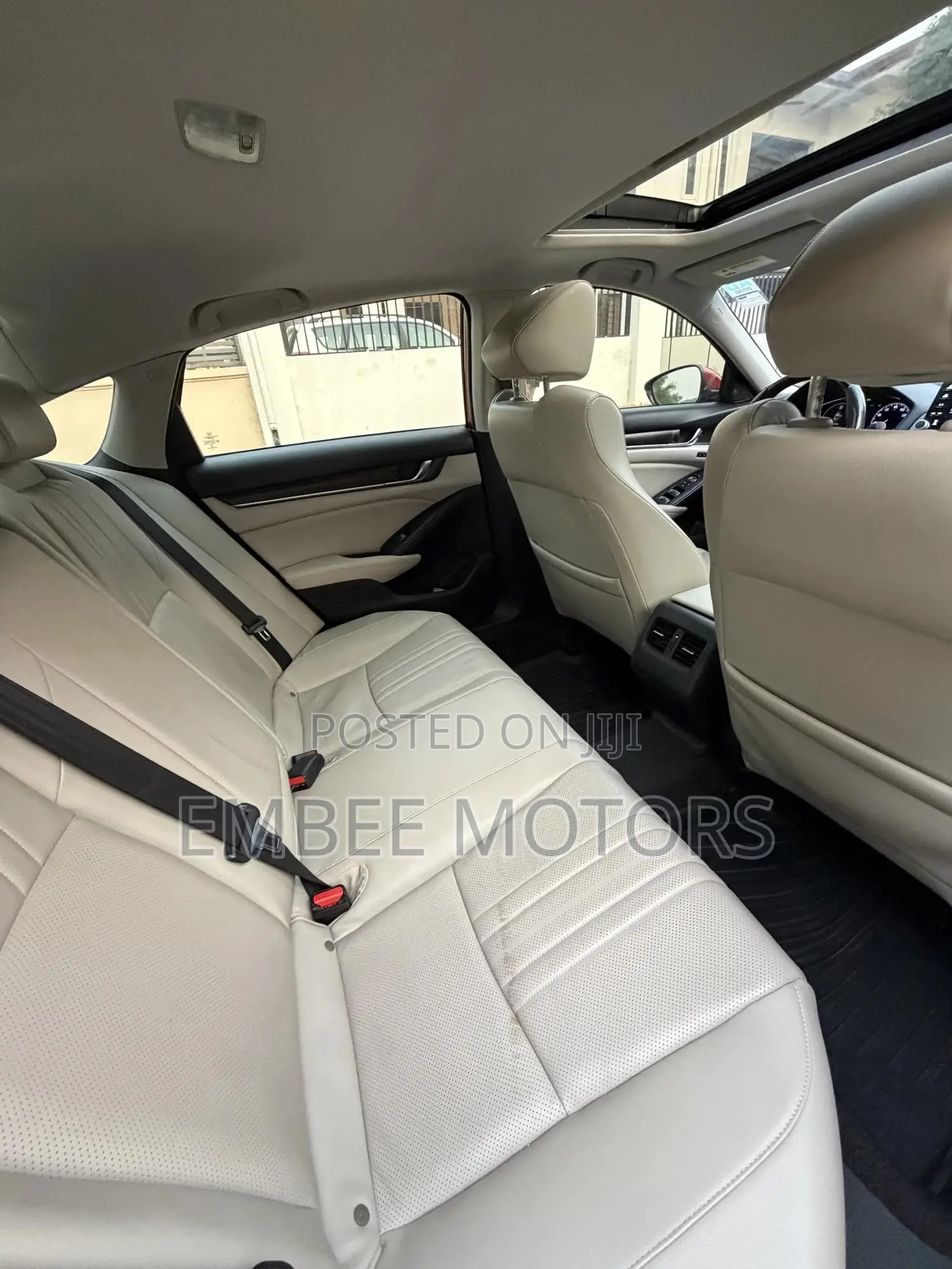 Honda Accord EX-L (2.0L 4cyl Turbo 10A) 2019 Red