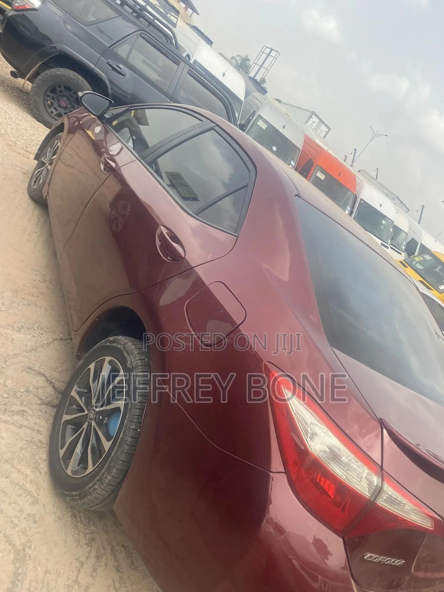 Toyota Corolla LE Eco 4dr Sedan (1.8L 4cyl CVT) 2014 Brown