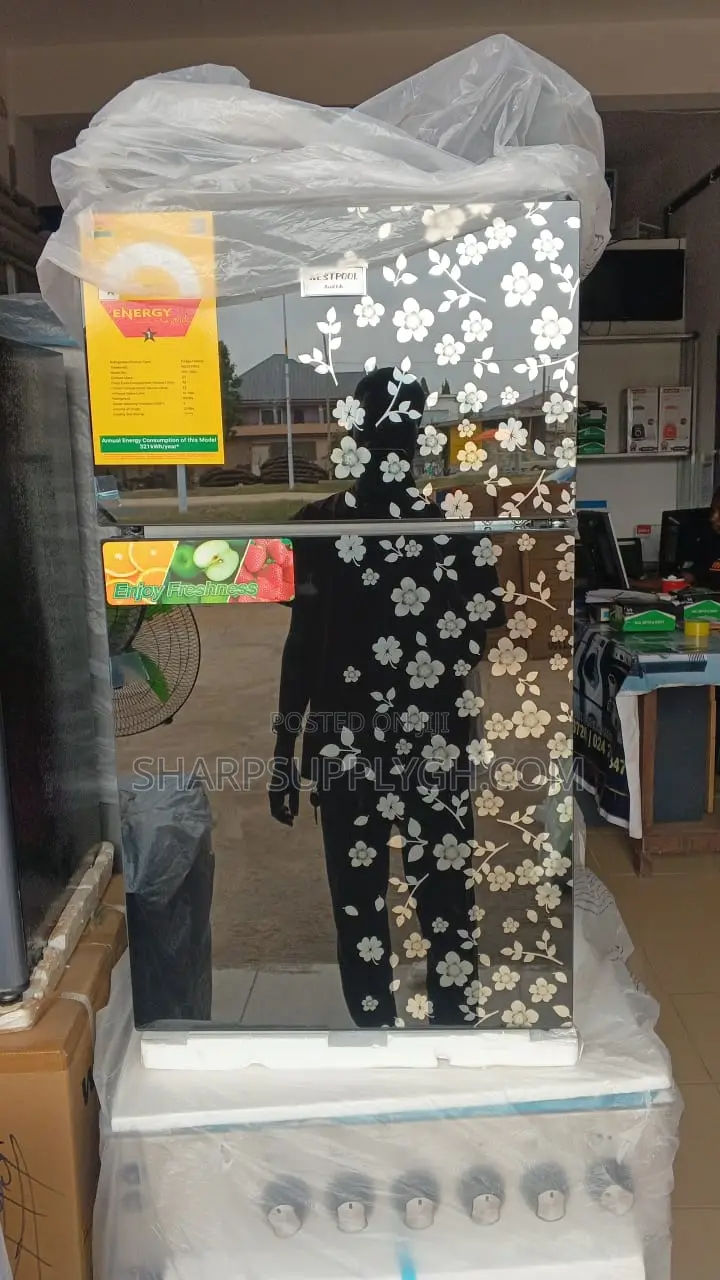 Westpool Table Top Fridge