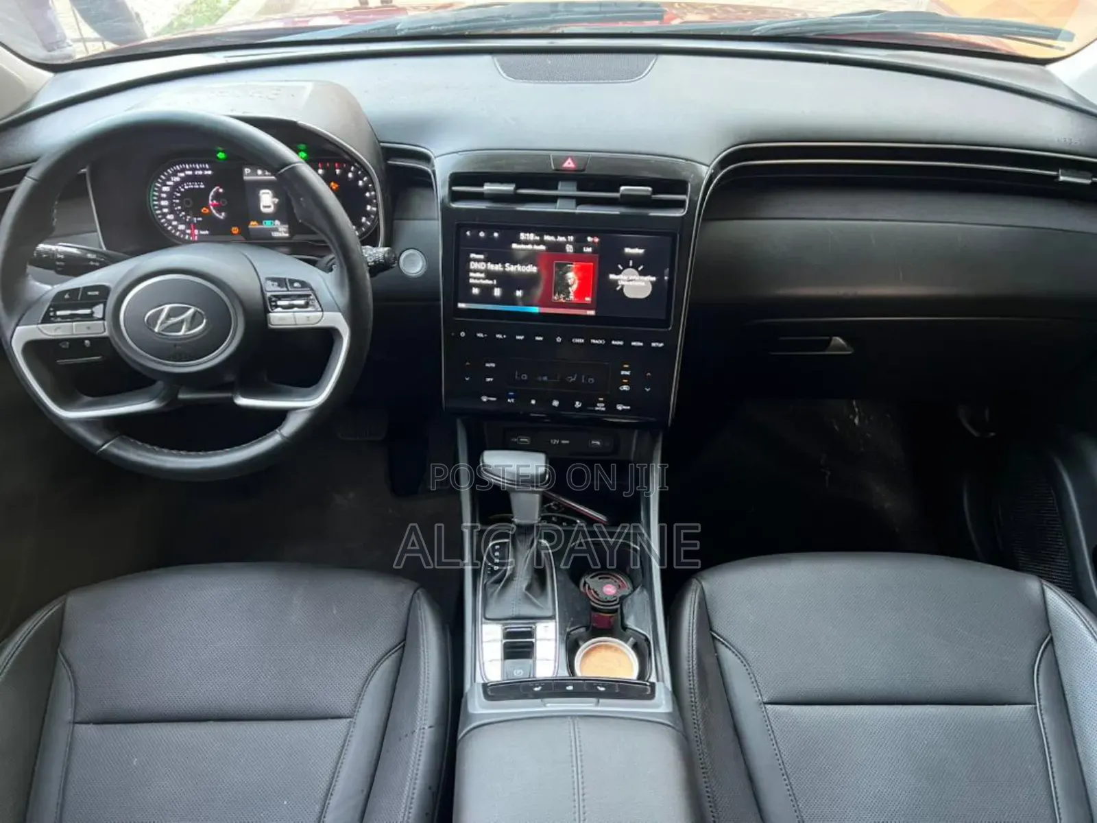 Hyundai Tucson Limited 2024 Red
