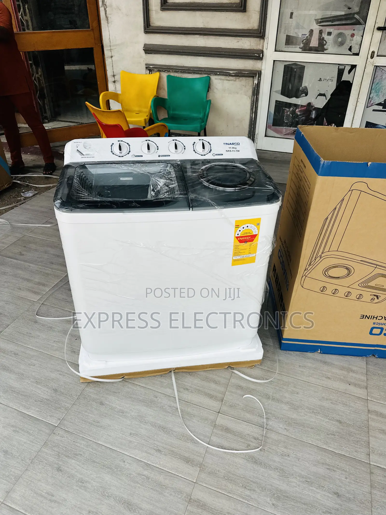 Ultra Modern Sleek Washing Machine 11kg Nasco