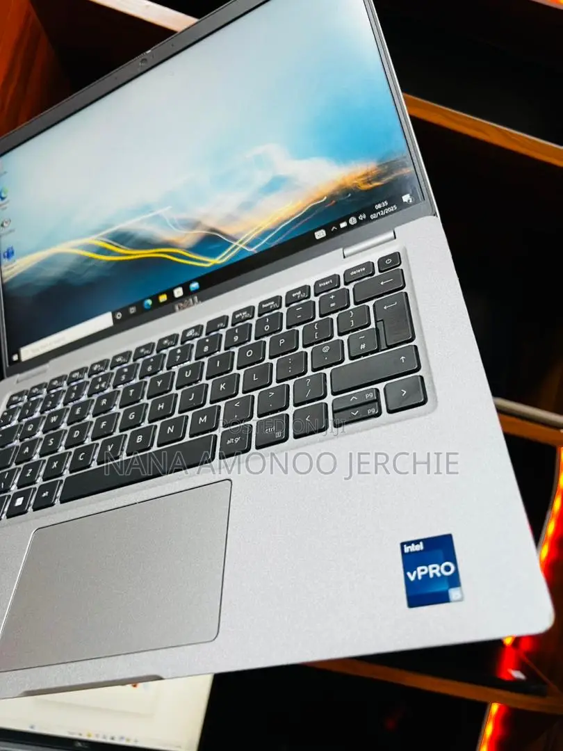 Laptop Dell Latitude 5530 16GB Intel Core I5 SSD 256GB