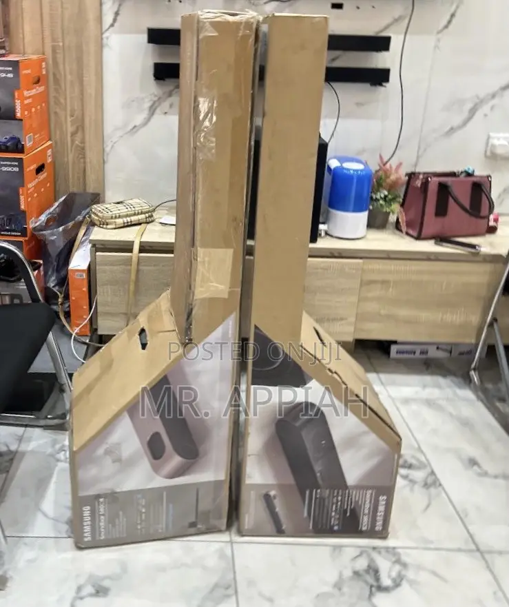 Unique Samsung S80cb 3.2.1channel Sound Bar(S80cb) Black 