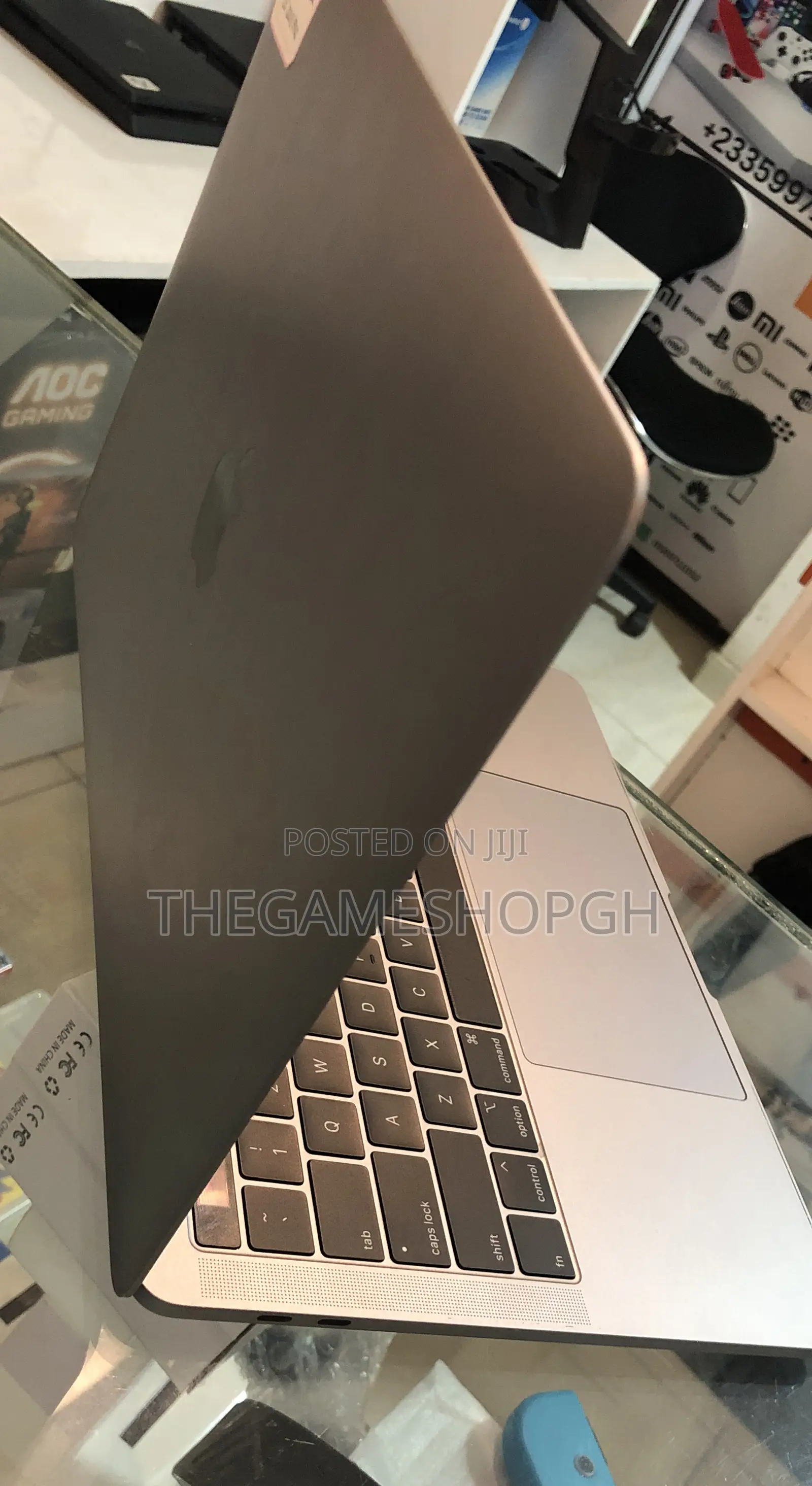 Laptop Apple MacBook Pro 16GB Intel Core I7 SSD 512GB