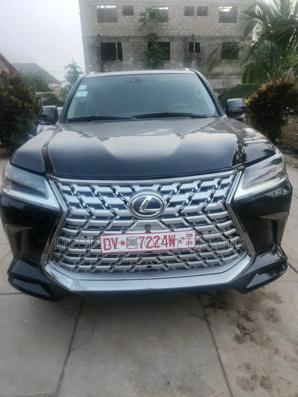 Lexus LX 570 AWD 2013 Black