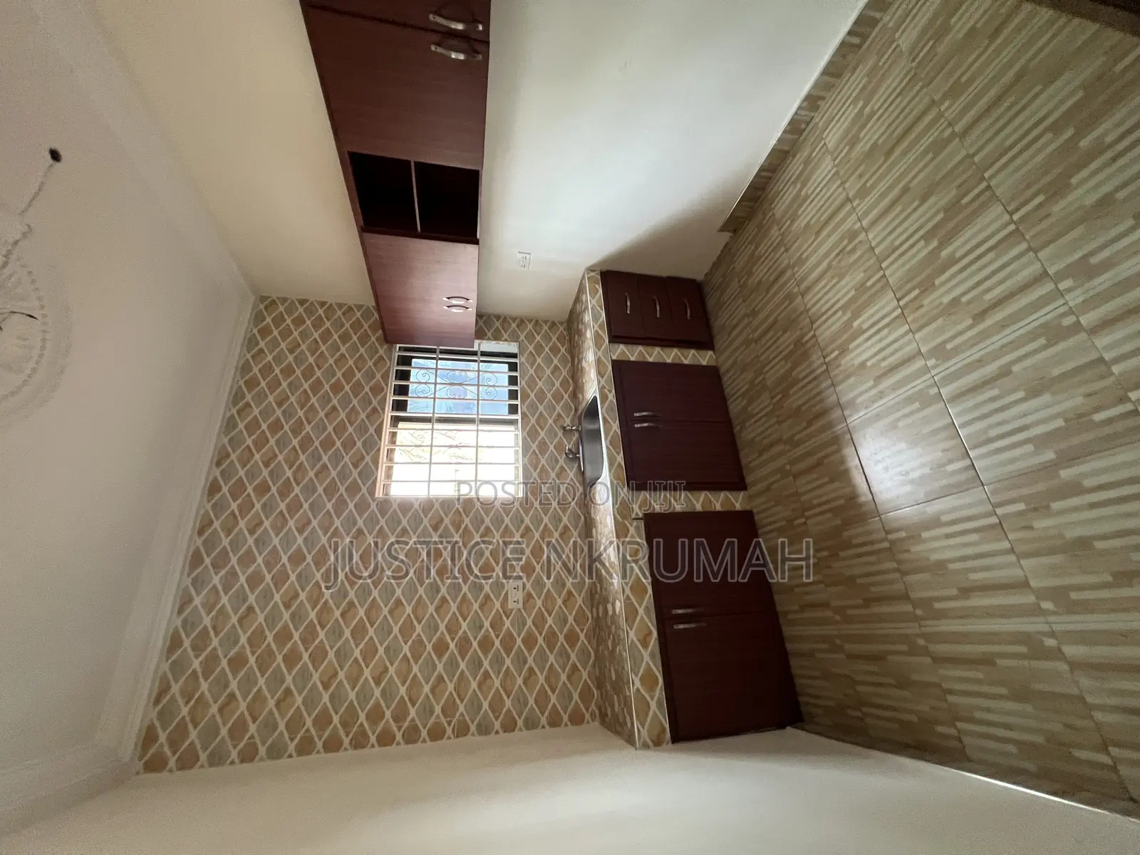 2bdrm Apartment in Mr Justice Estate, Old Barrier for rent