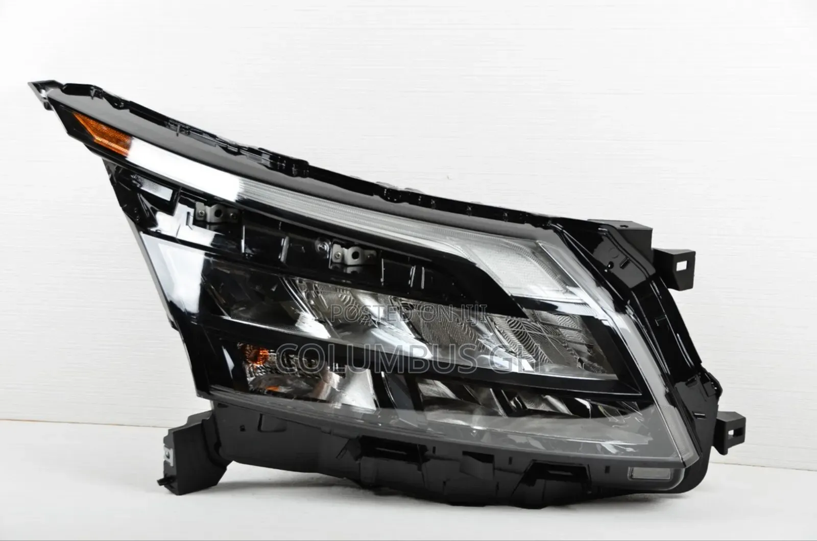 Nissan Pathfinder 2024 Headlight One Side
