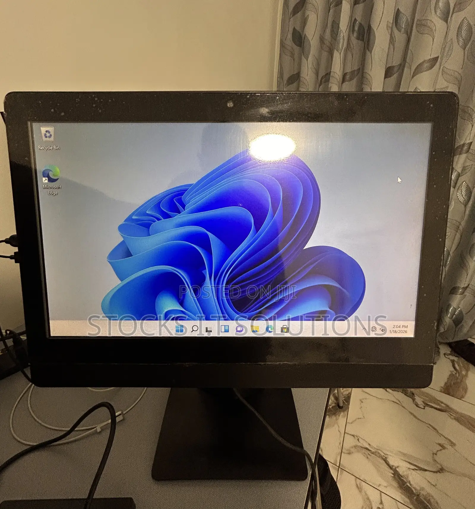 Desktop Computer HP ProOne 400 8GB Intel Core i5 HDD+SSD 500GB