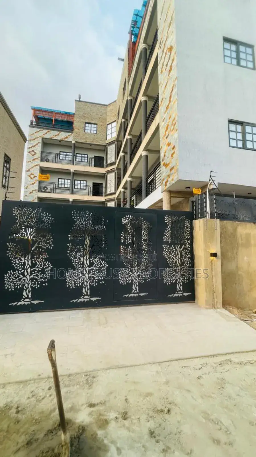2bdrm Apartment in Hometrust Properties, Achimota for rent
