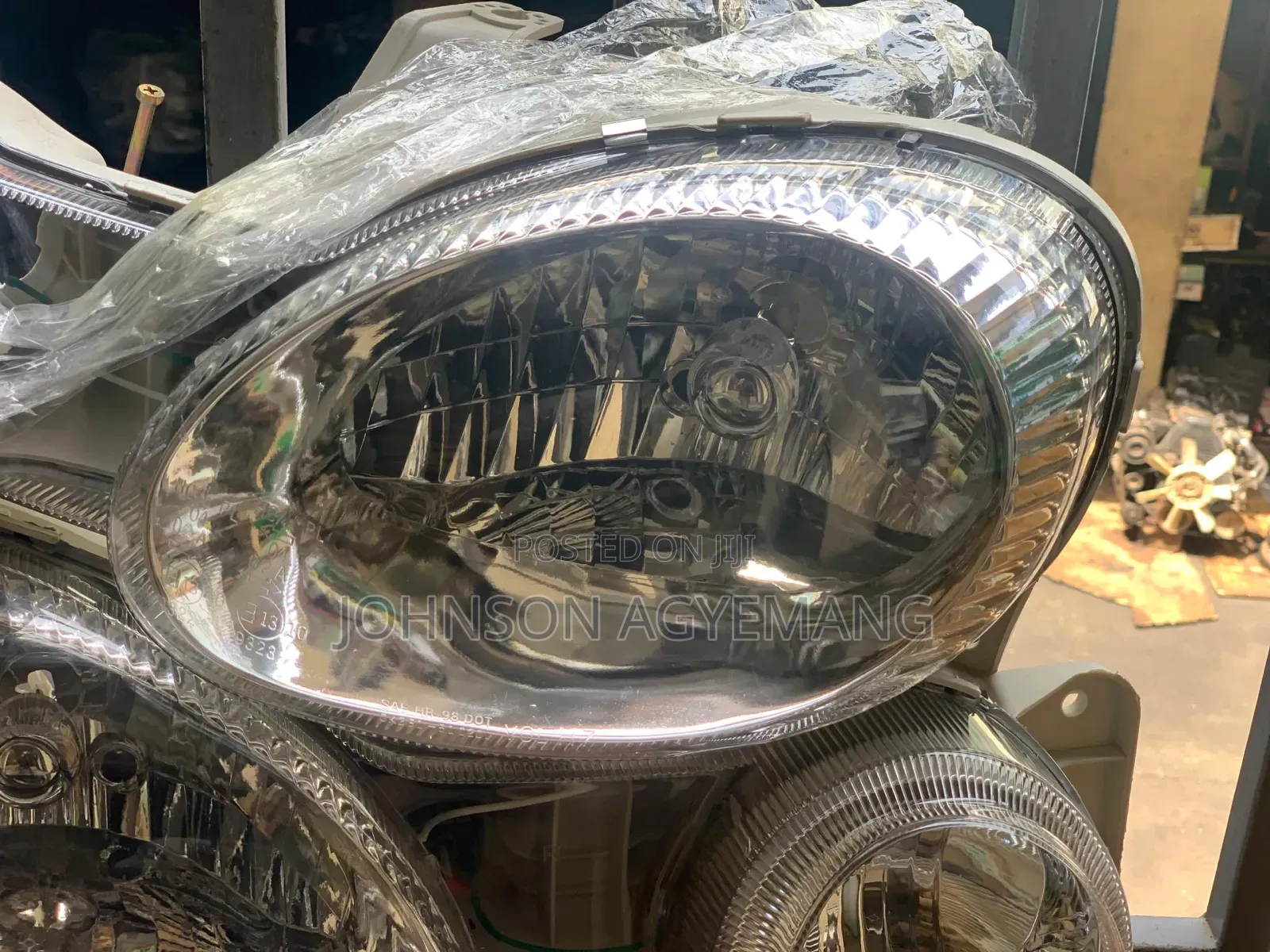 Kia Shuma Headlight